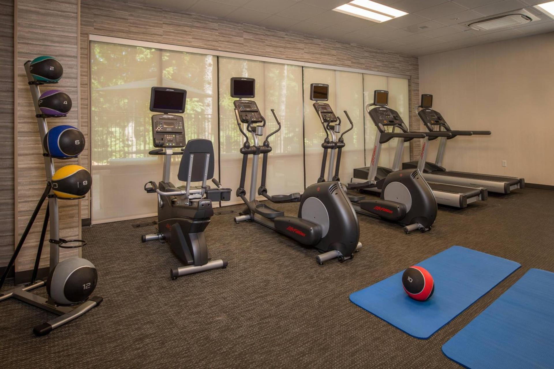 Courtyard by Marriott Hershey Chocolate Avenue photo 35