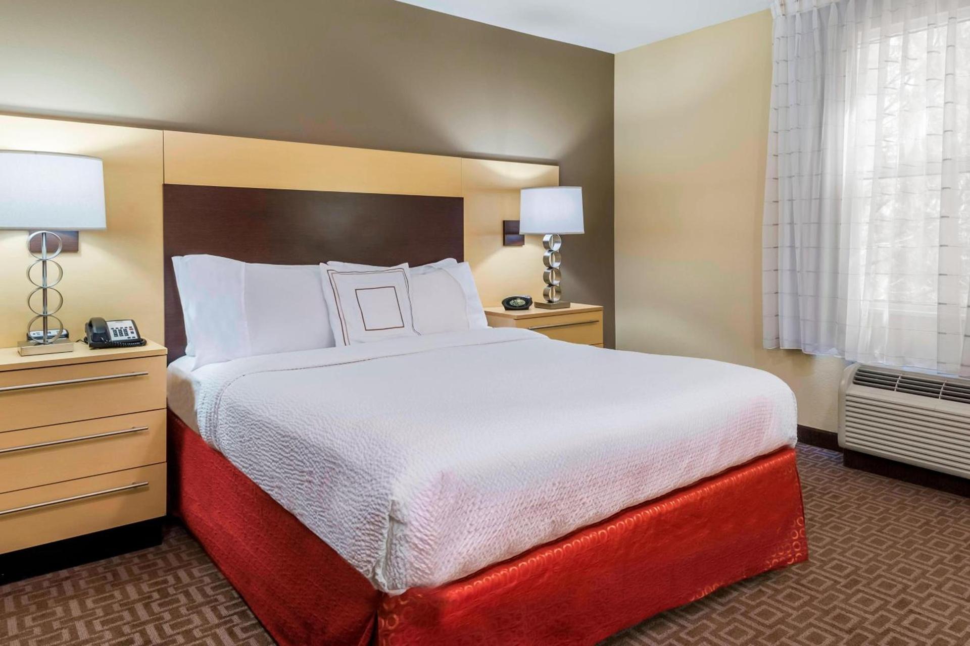 TownePlace Suites Tampa Westshore/Airport photo 7