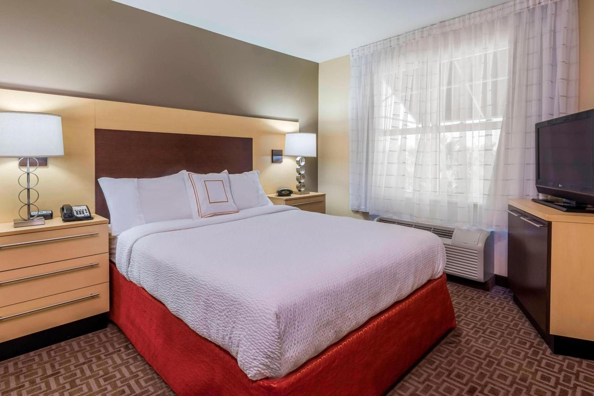 TownePlace Suites Tampa Westshore/Airport photo 9