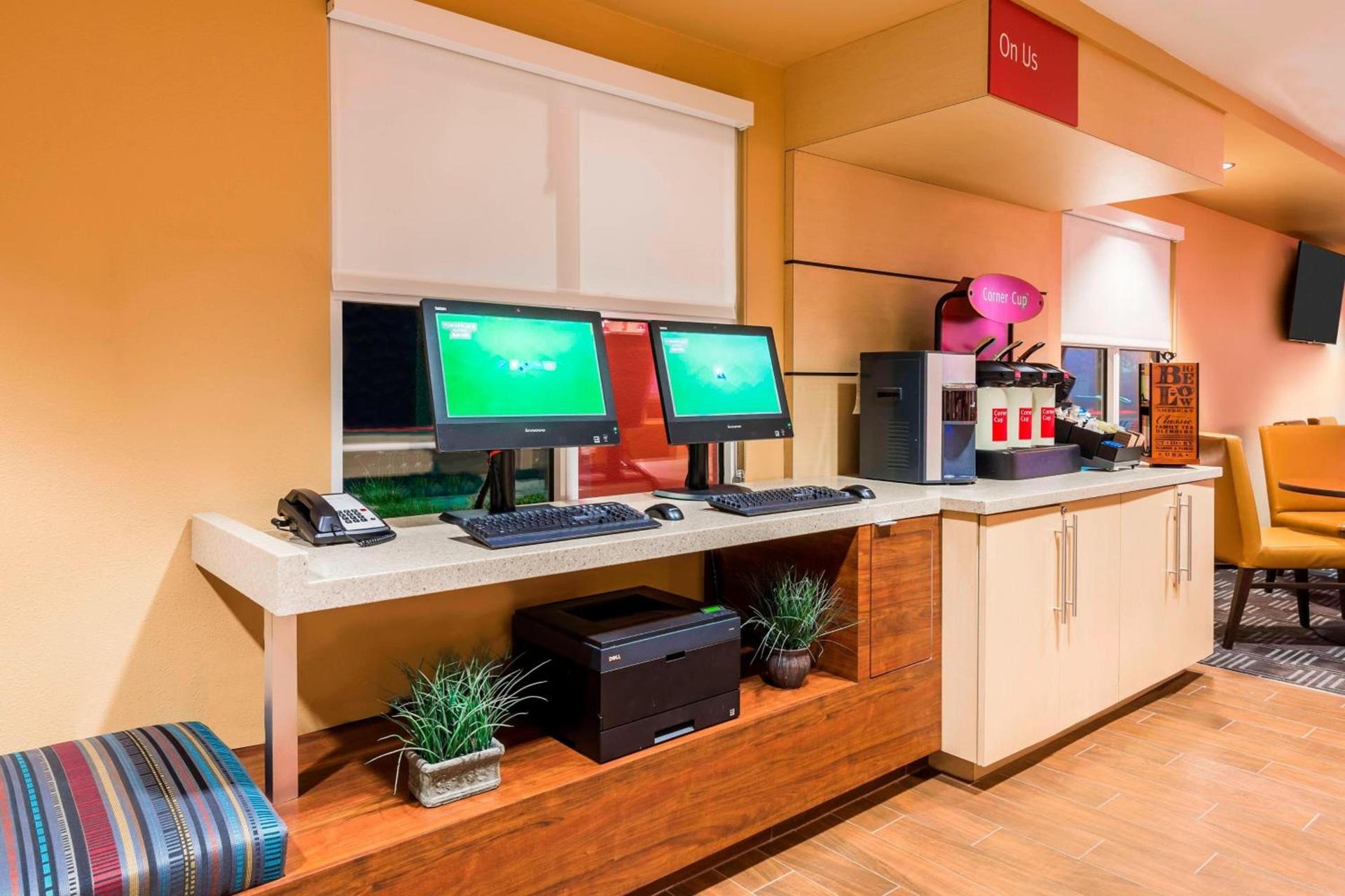 TownePlace Suites Tampa Westshore/Airport photo 12