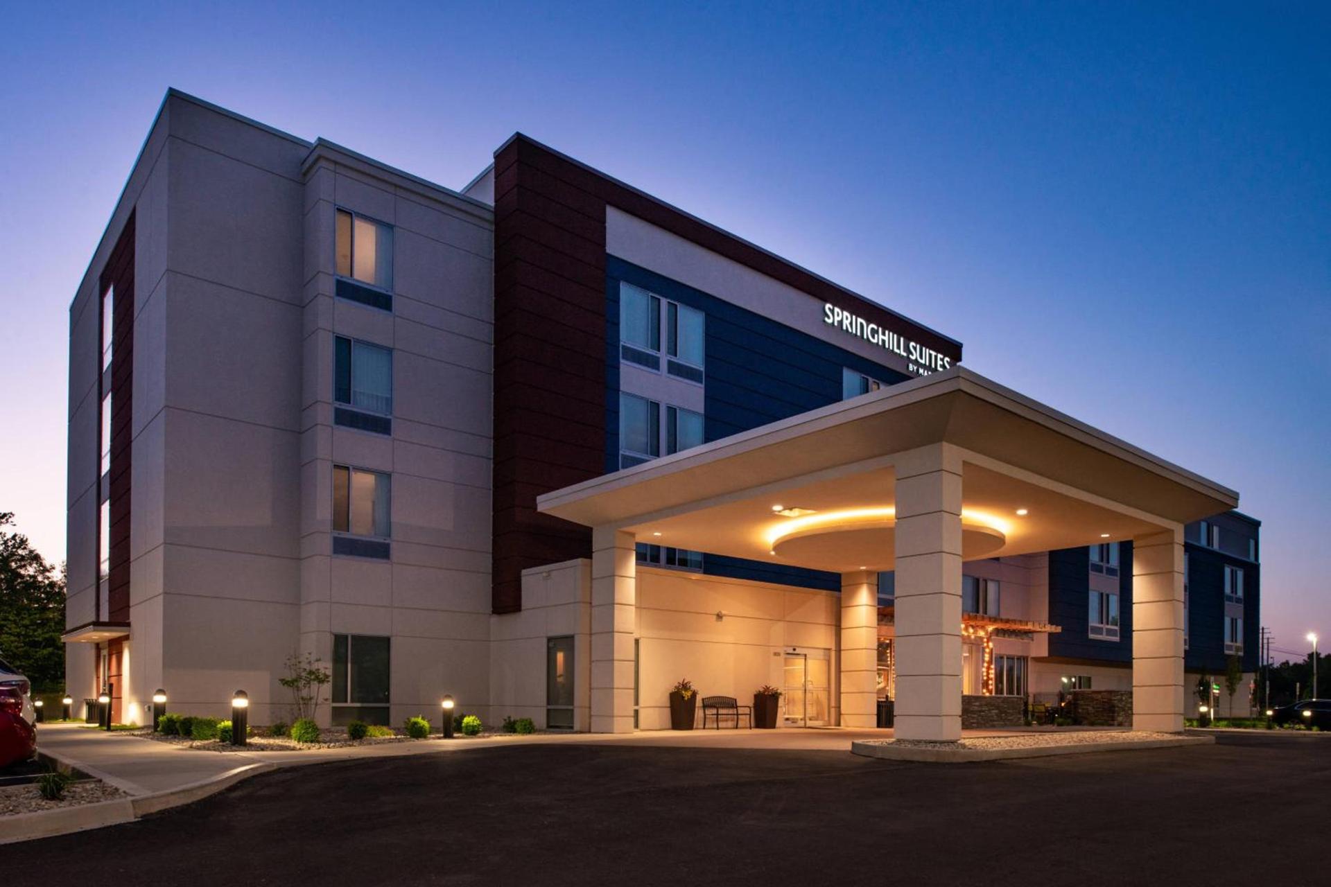SpringHill Suites by Marriott Elizabethtown photo 1