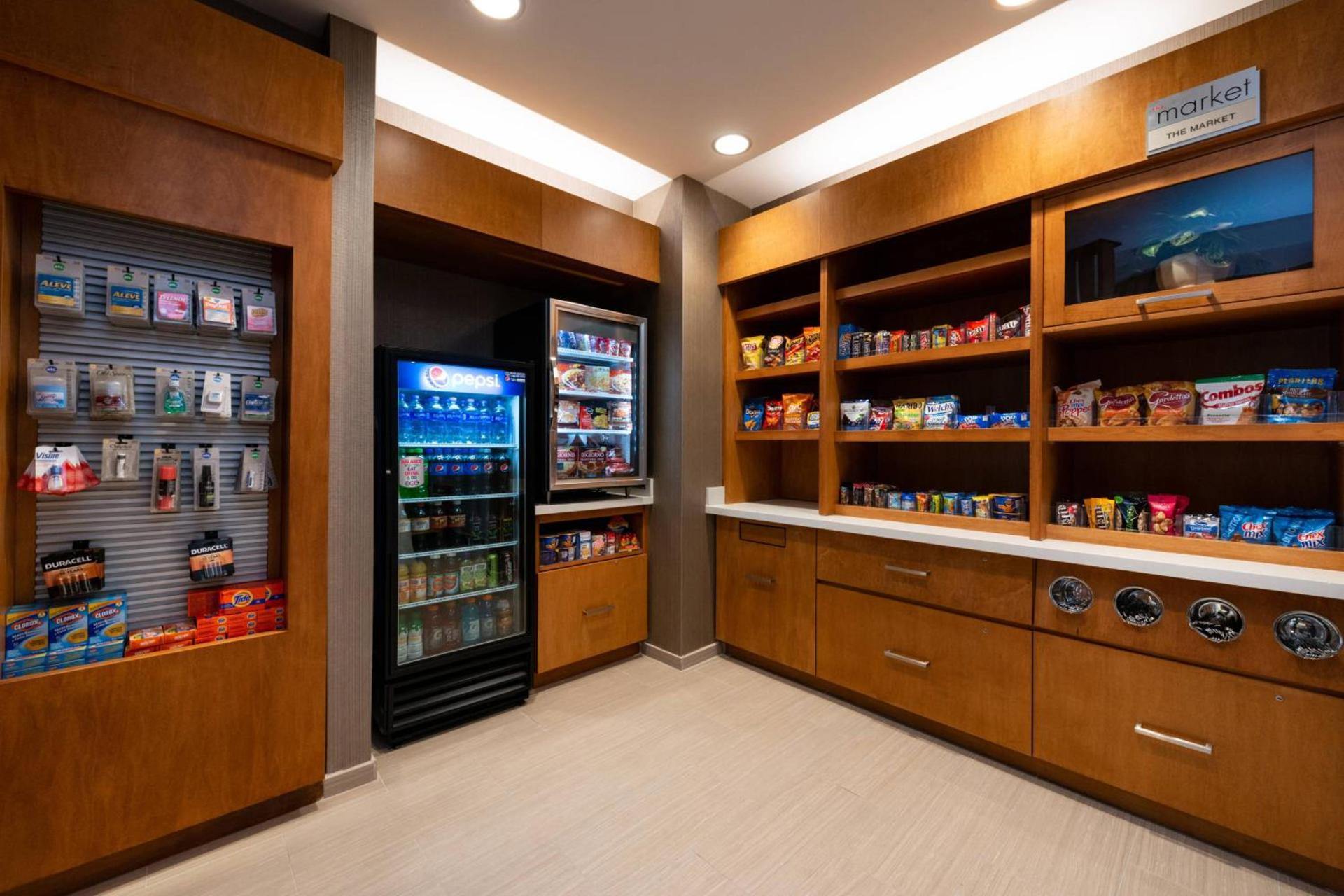 SpringHill Suites by Marriott Elizabethtown photo 12
