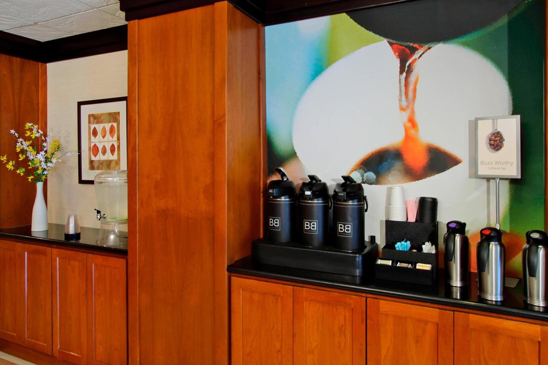 Fairfield Inn & Suites by Marriott Fairfield Napa Valley Area photo 14