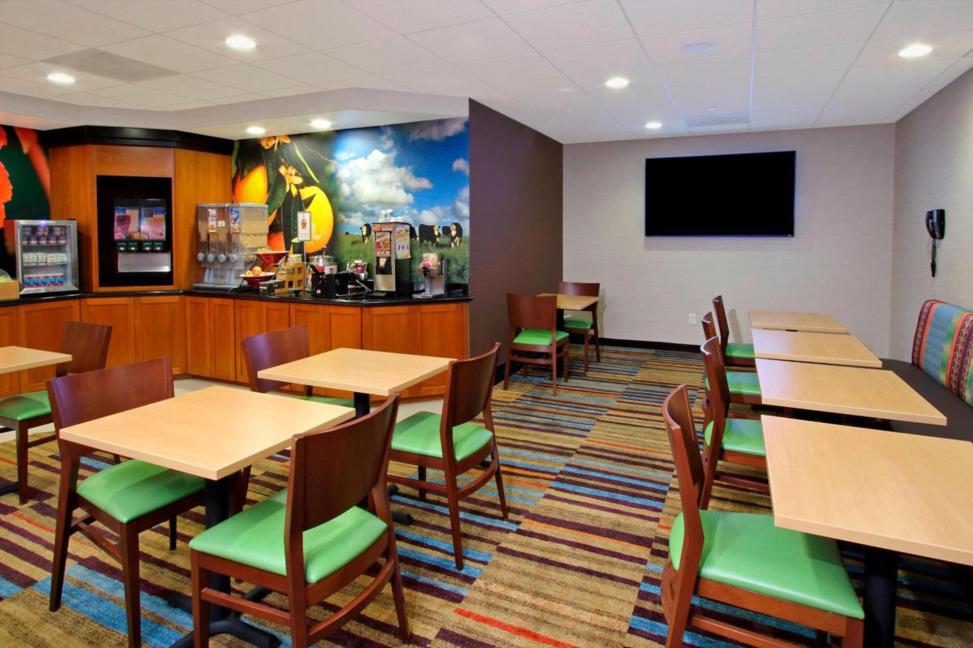 Fairfield Inn & Suites by Marriott Fairfield Napa Valley Area photo 16