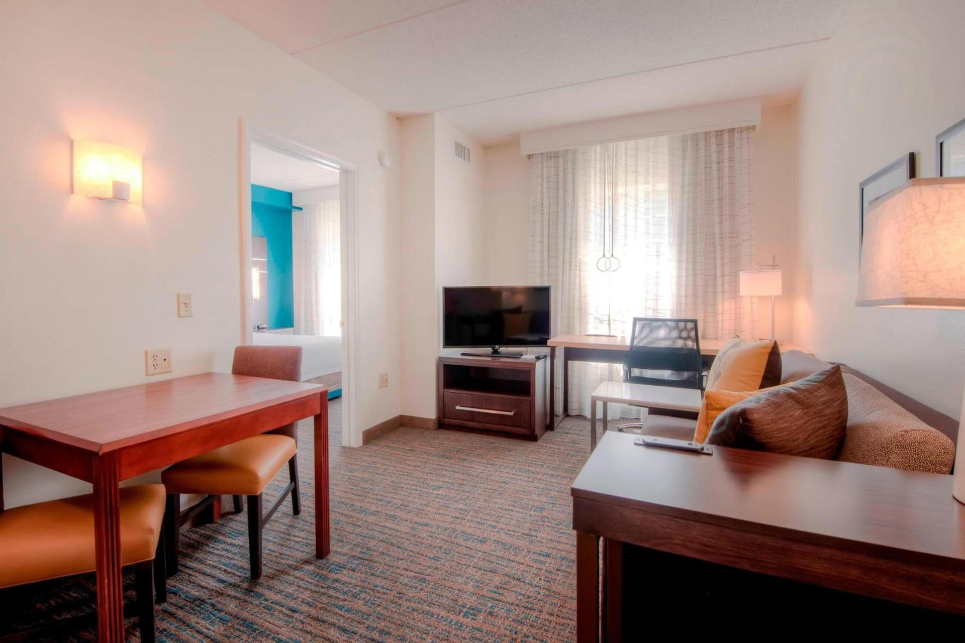 Residence Inn by Marriott Raleigh Crabtree Valley photo 28