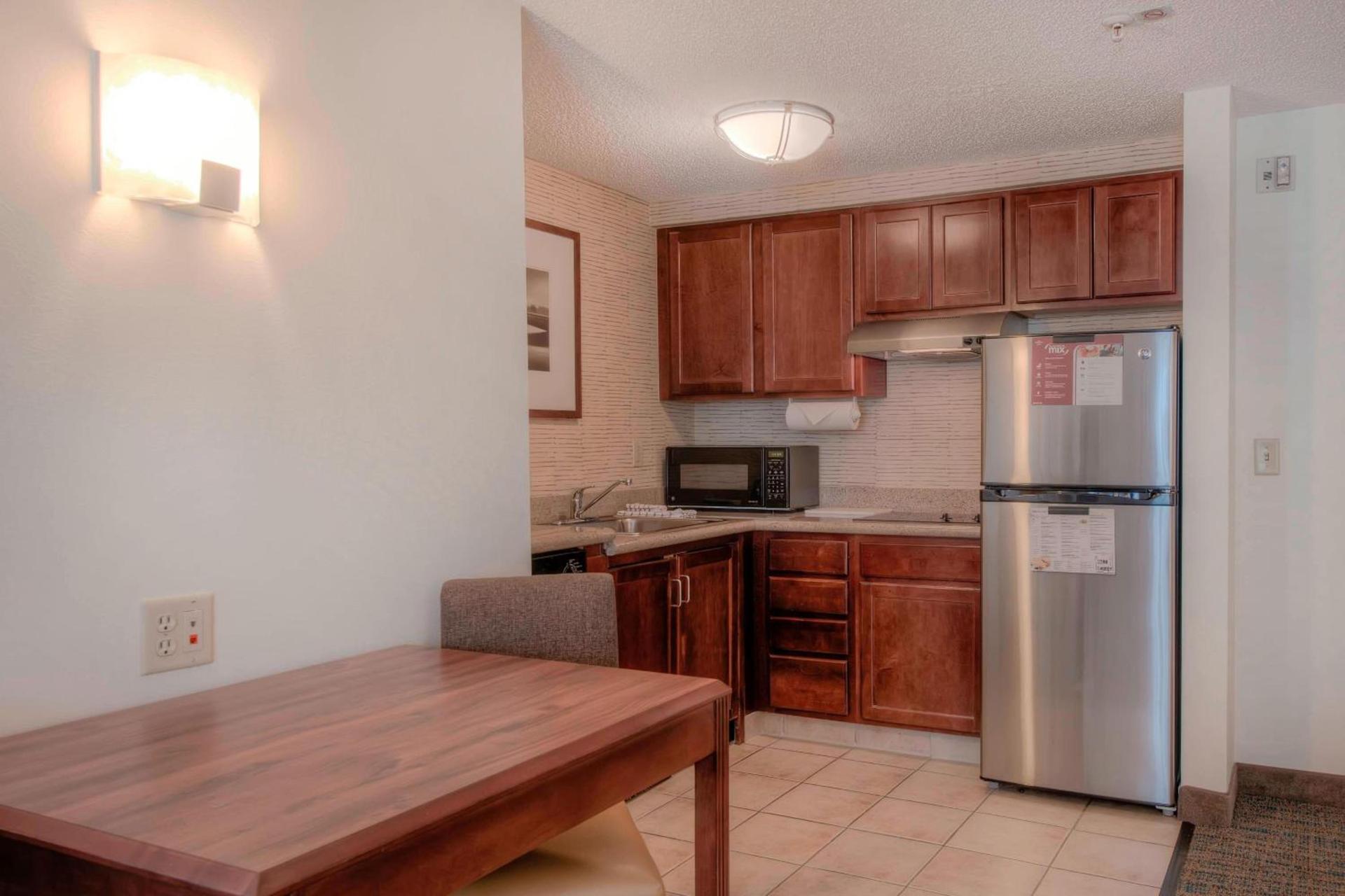 Residence Inn by Marriott Raleigh Crabtree Valley photo 41