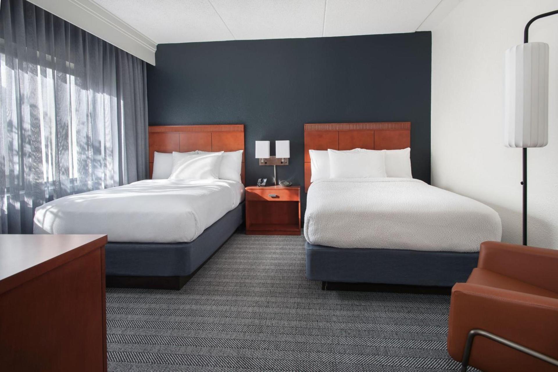 Courtyard by Marriott Silver Spring North/White Oak photo 16