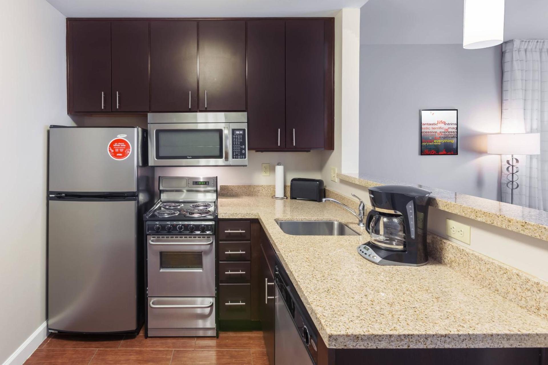 TownePlace Suites by Marriott Tulsa North/Owasso photo 13