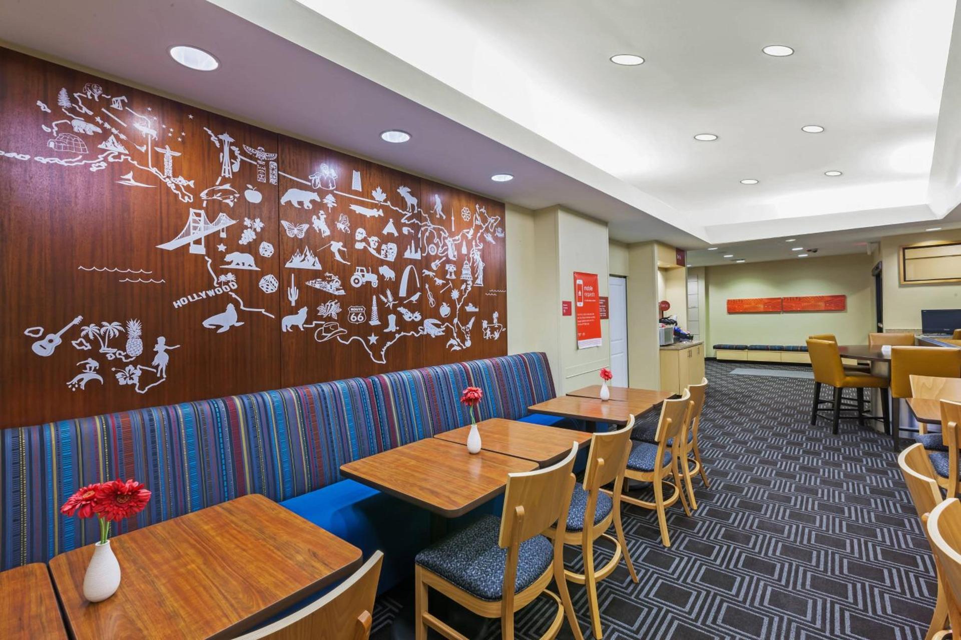 TownePlace Suites by Marriott Tulsa North/Owasso photo 9