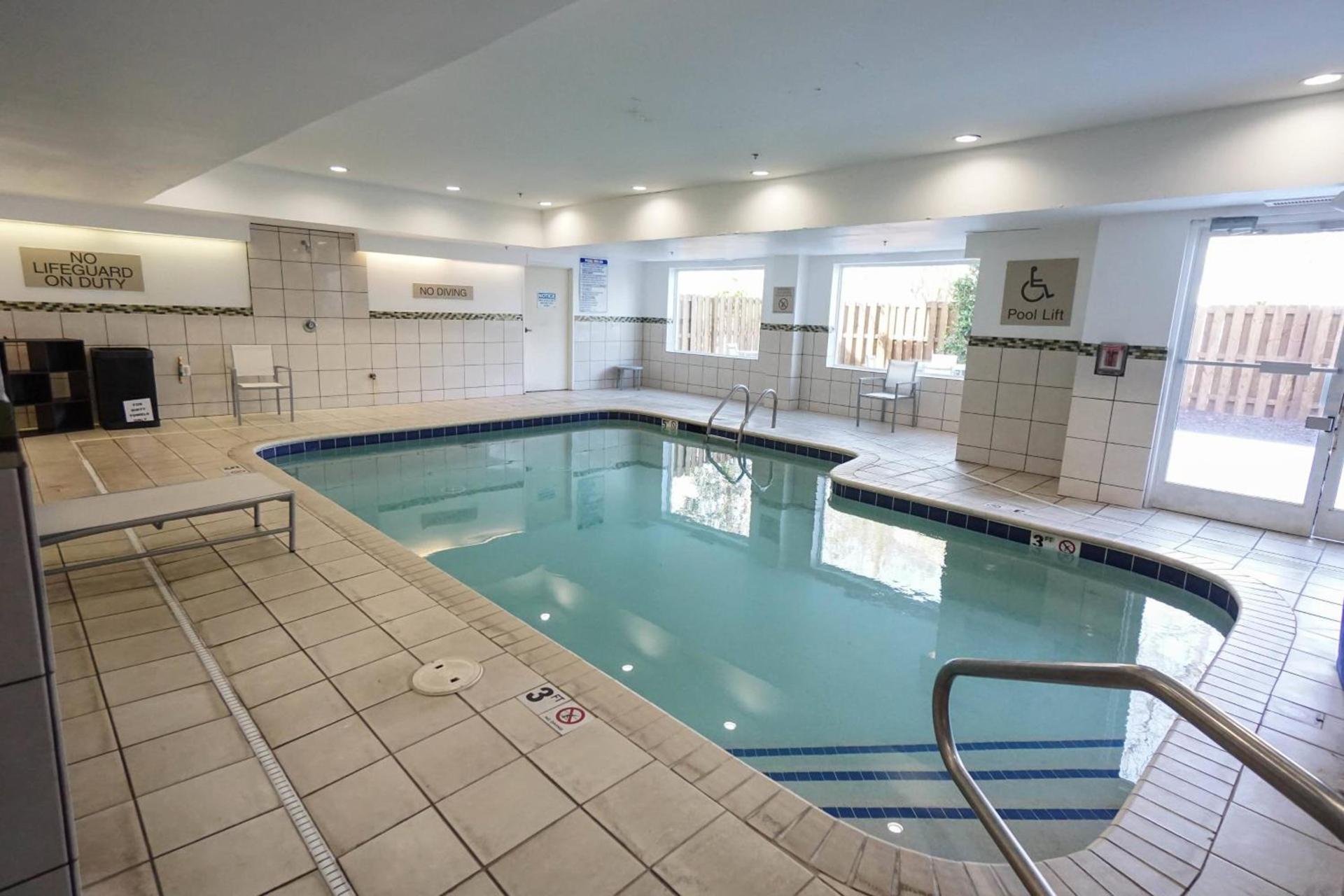 Country Inn & Suites by Radisson, Savannah Southside photo 14