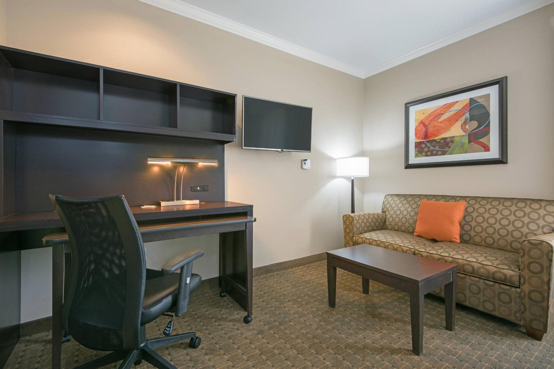 TownePlace Suites by Marriott Seguin photo 14