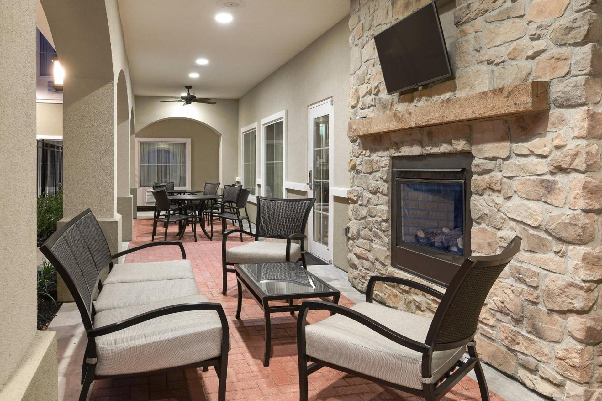 TownePlace Suites by Marriott Seguin photo 11