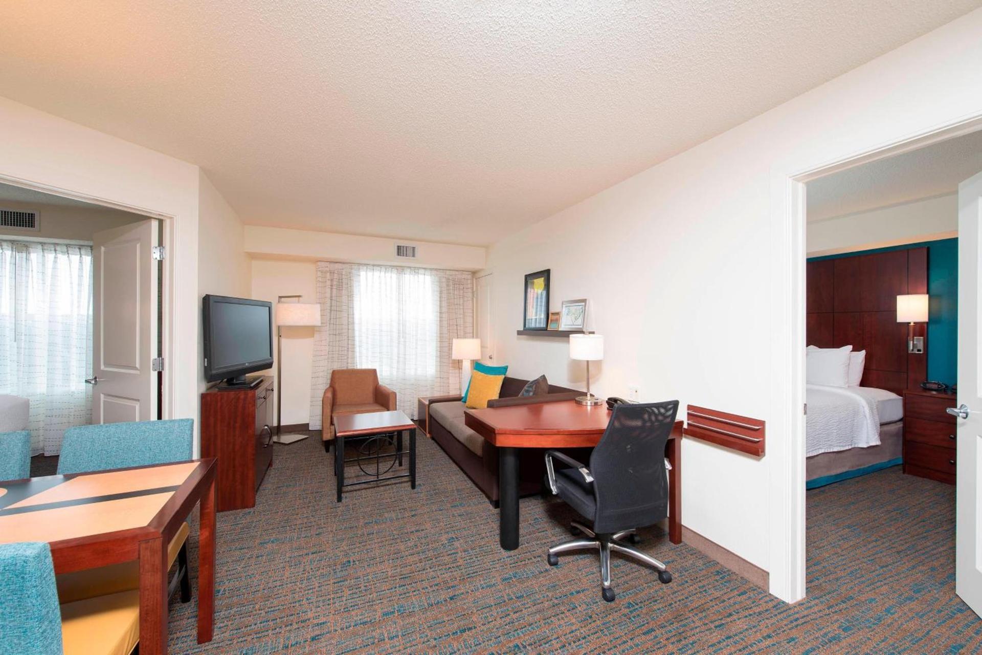 Residence Inn Toledo Maumee photo 26