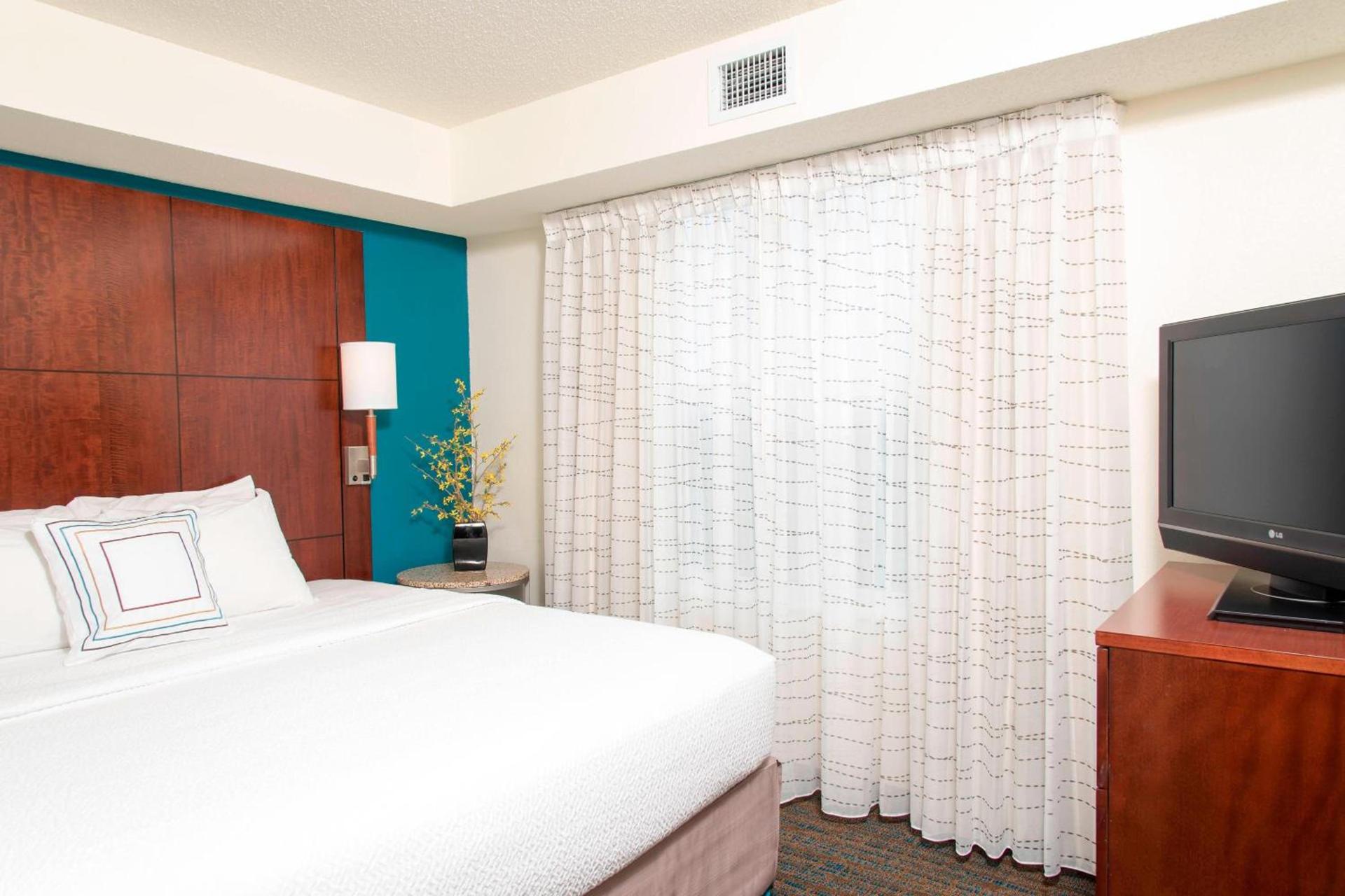 Residence Inn Toledo Maumee photo 5