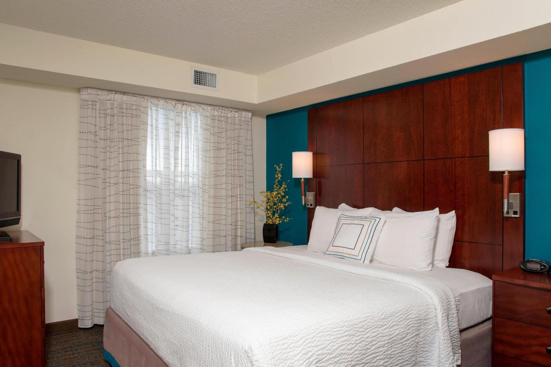Residence Inn Toledo Maumee photo 9