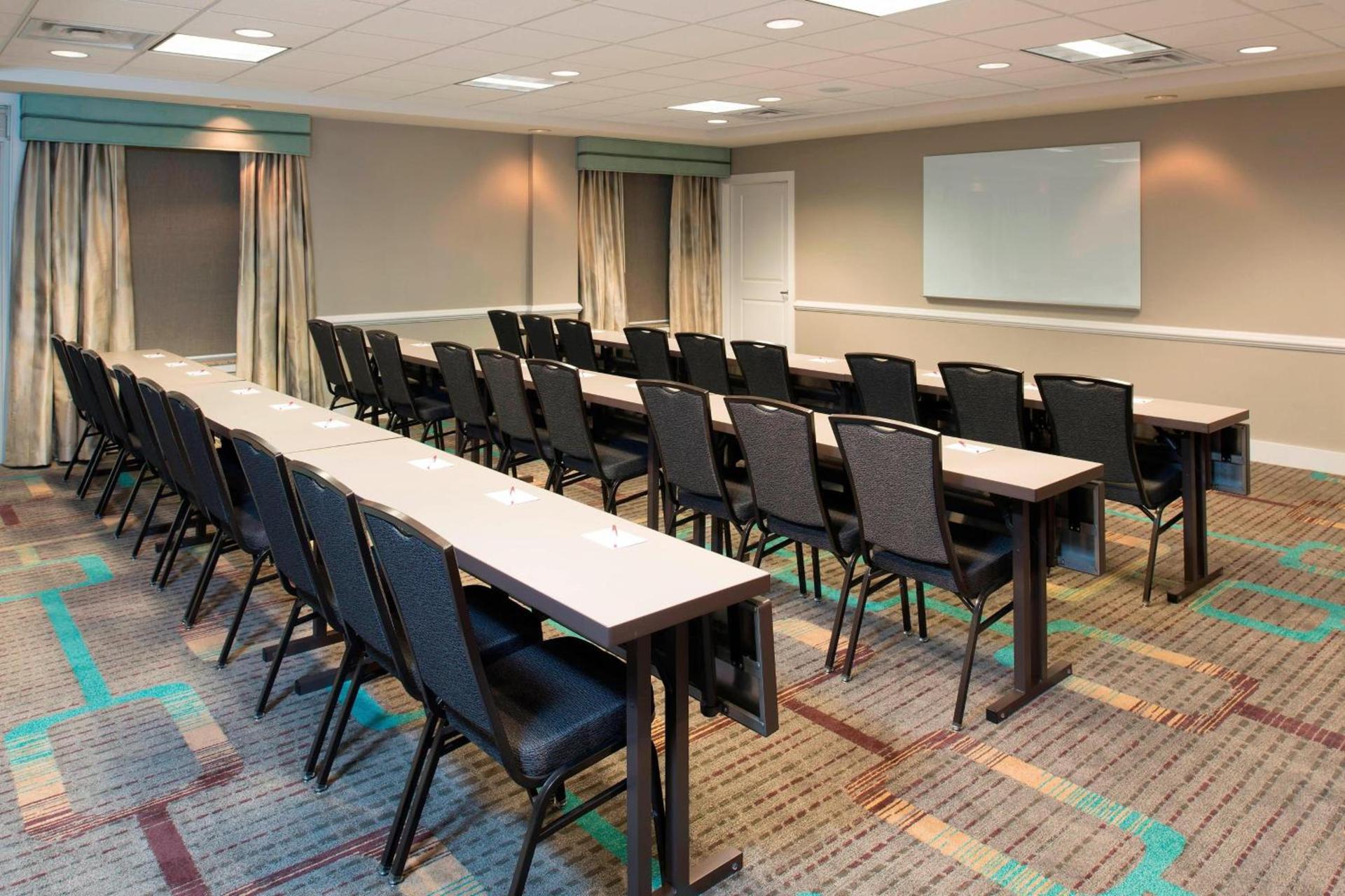 Residence Inn Toledo Maumee photo 6