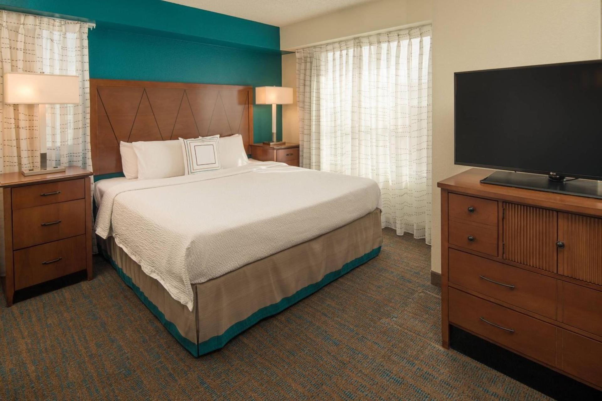 Residence Inn by Marriott Portland North photo 6