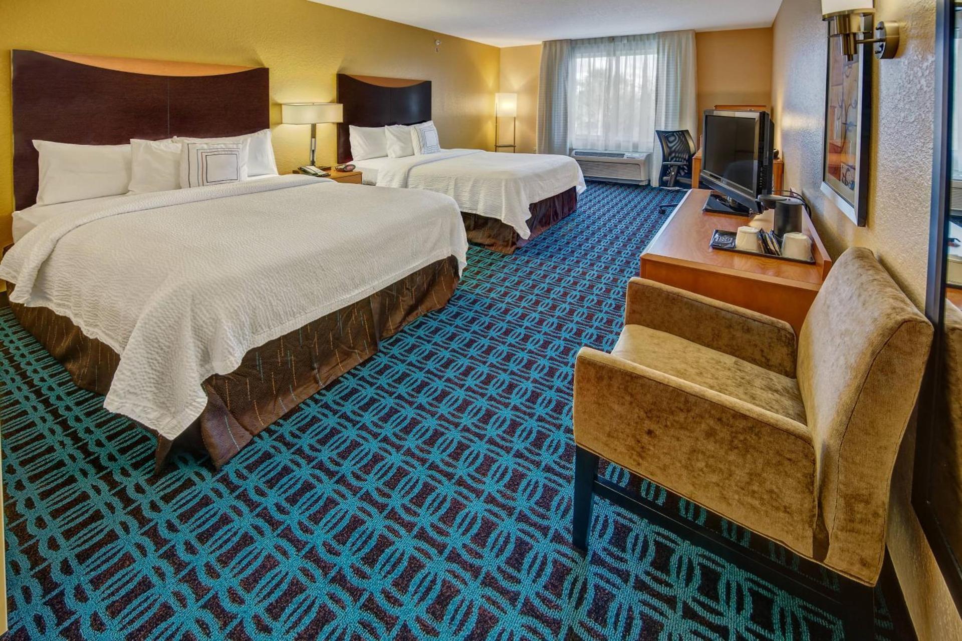 Fairfield Inn and Suites by Marriott Naples photo 8