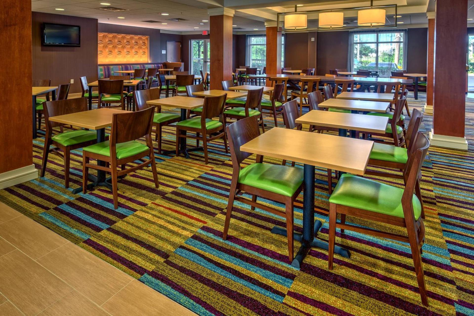 Fairfield Inn and Suites by Marriott Naples photo 23
