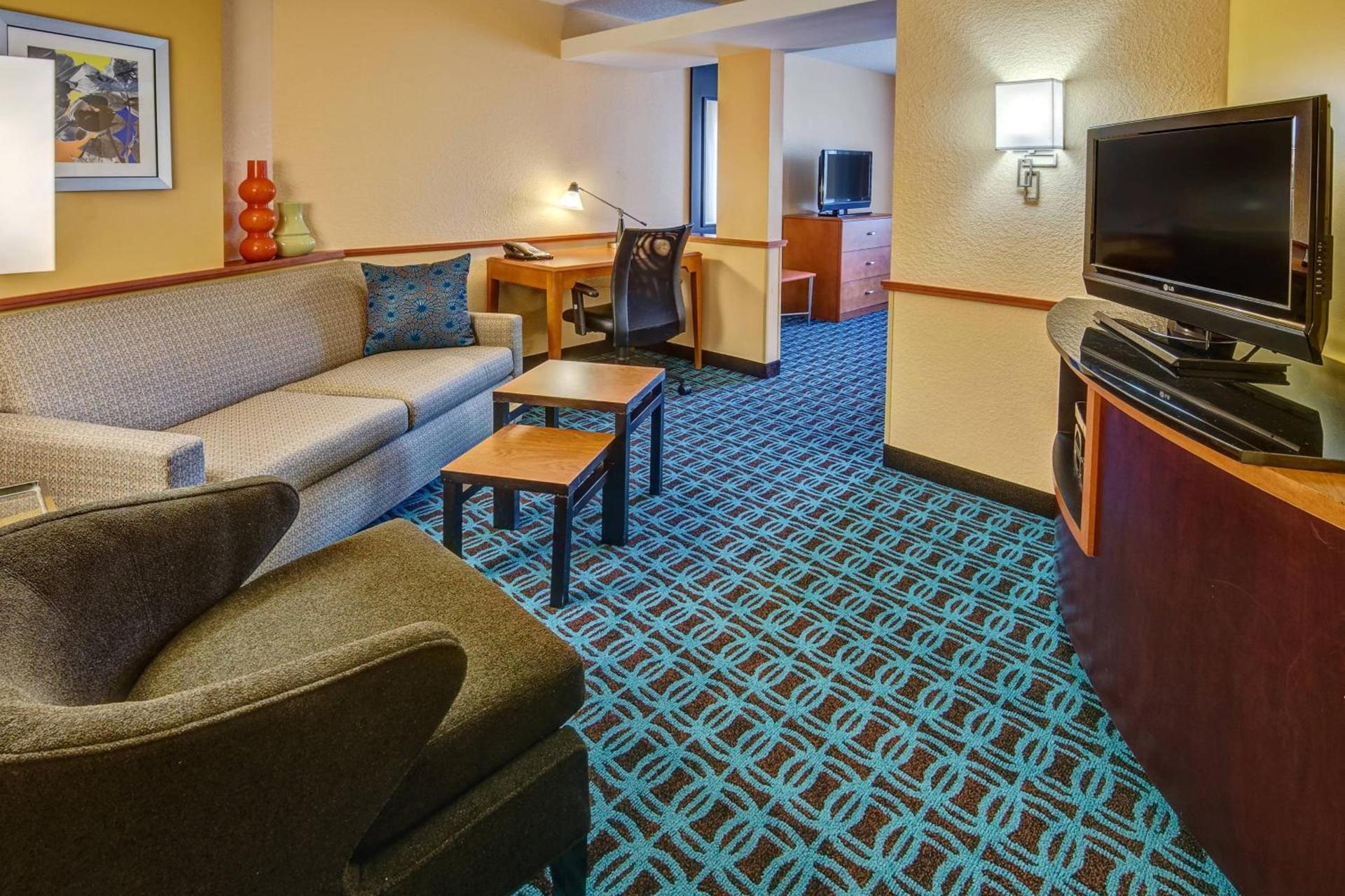 Fairfield Inn and Suites by Marriott Naples photo 14
