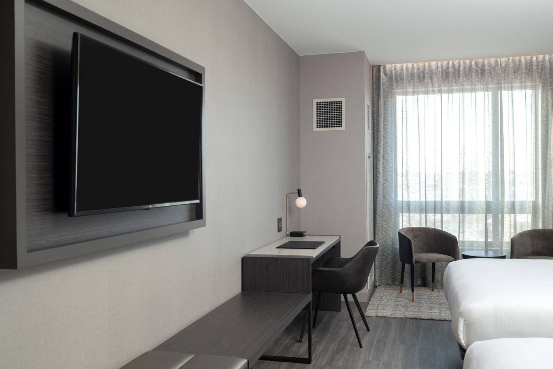 AC Hotel by Marriott Portsmouth Downtown/Waterfront photo 10