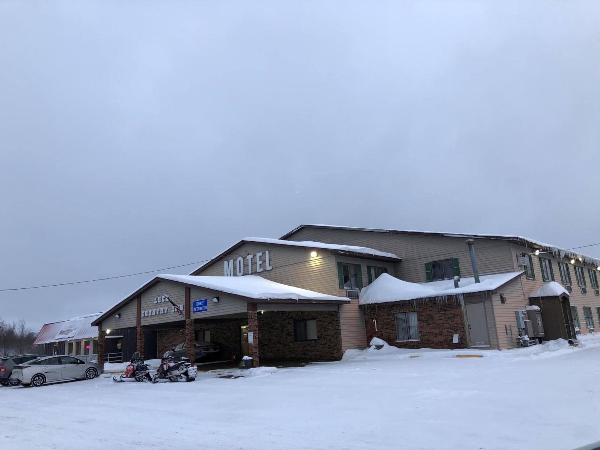 Luck Country Inn photo 8