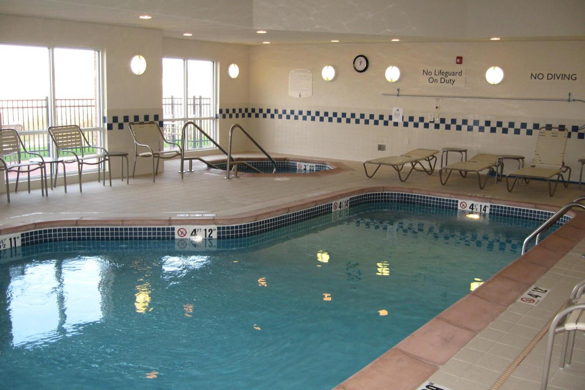 Fairfield Inn & Suites Ames photo 10