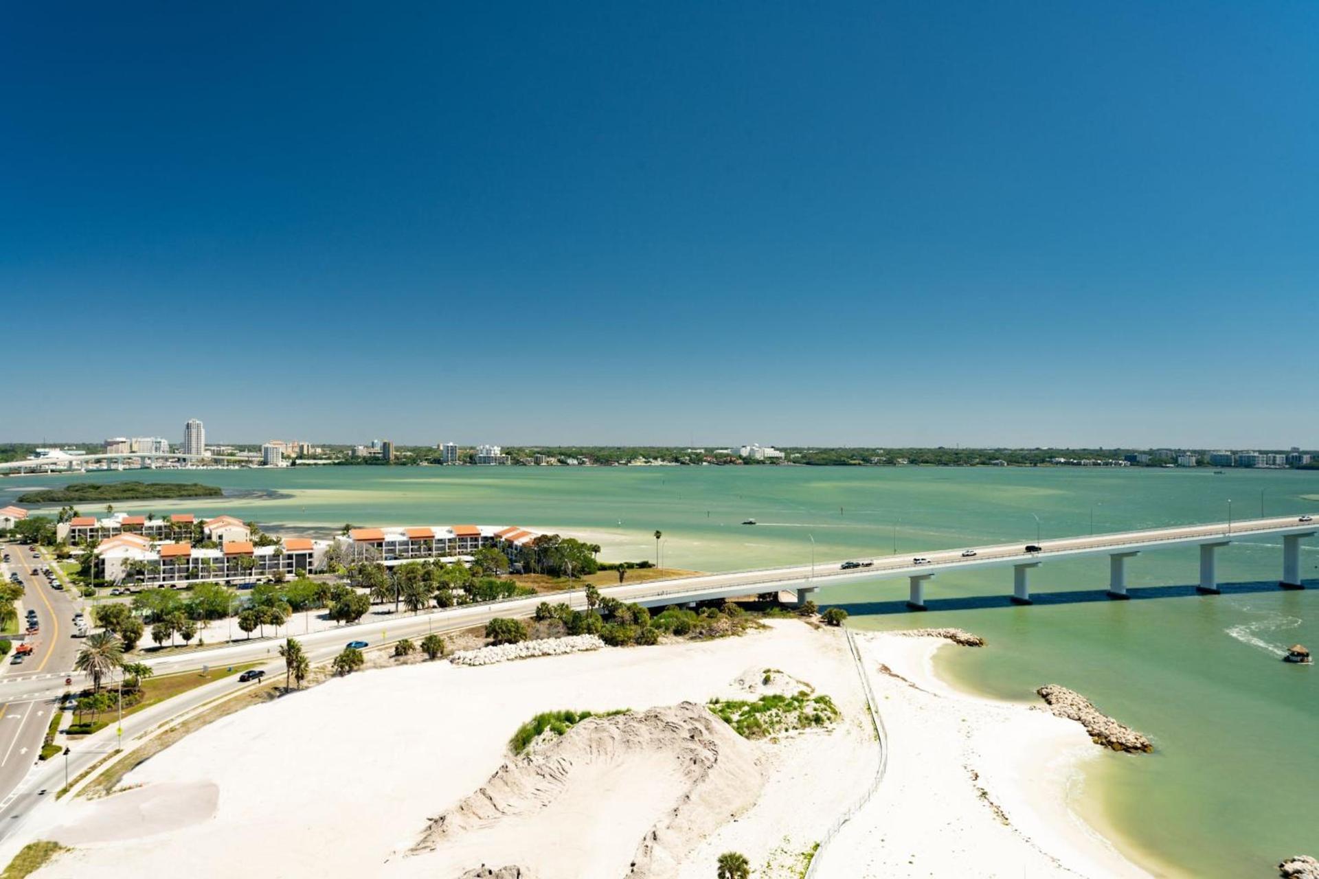 JW Marriott Clearwater Beach Resort & Spa photo 16