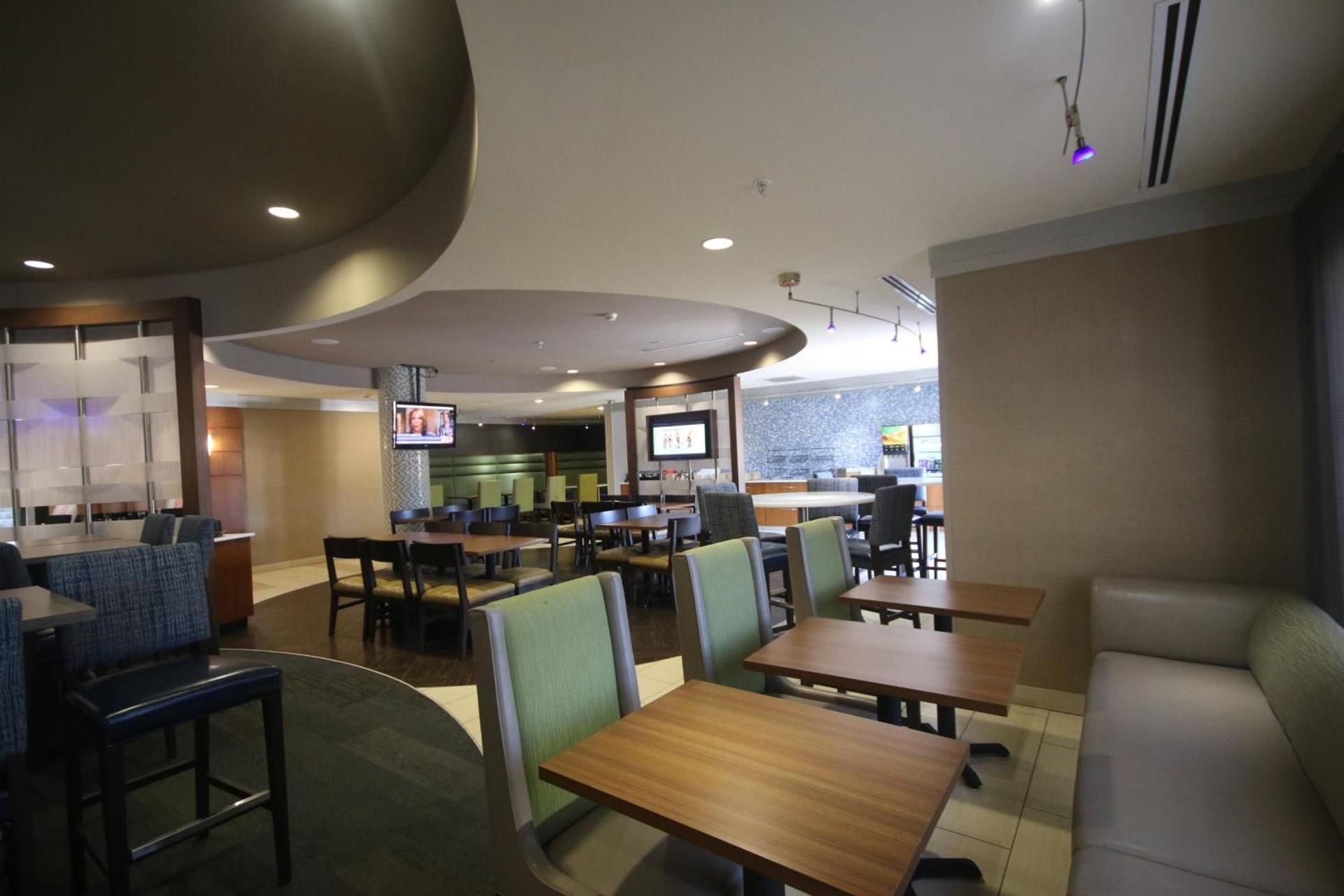 SpringHill Suites by Marriott Charleston North photo 4