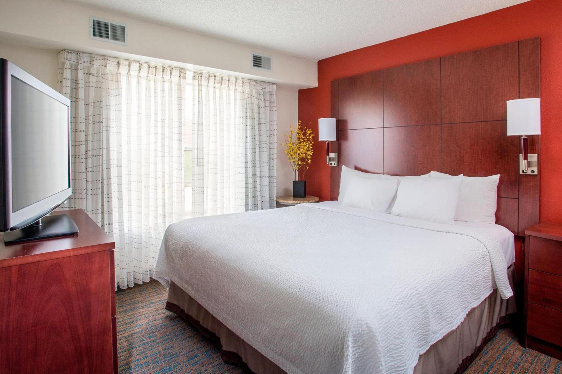 Residence Inn Topeka photo 8