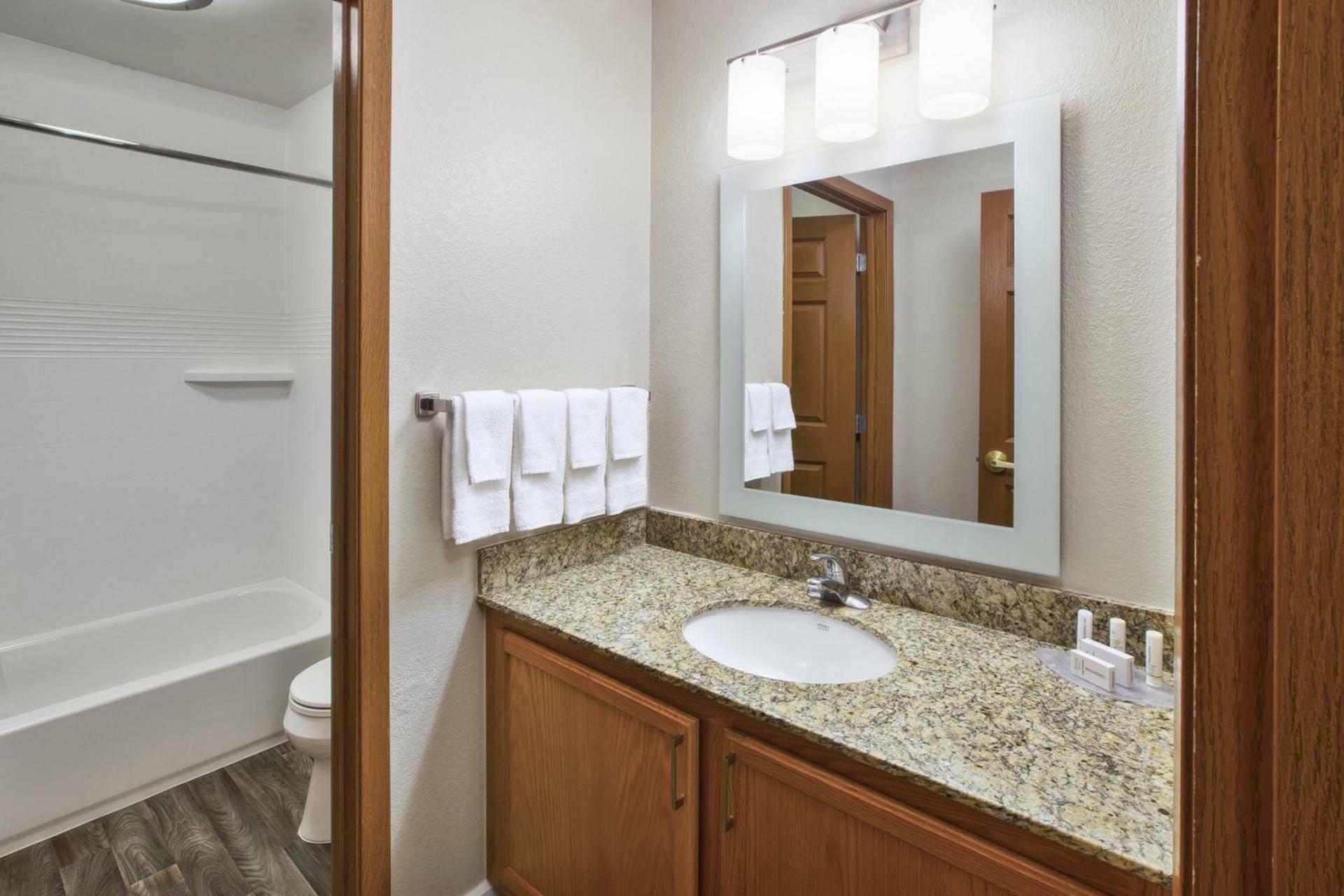 TownePlace Suites Minneapolis-St. Paul Airport/Eagan photo 11