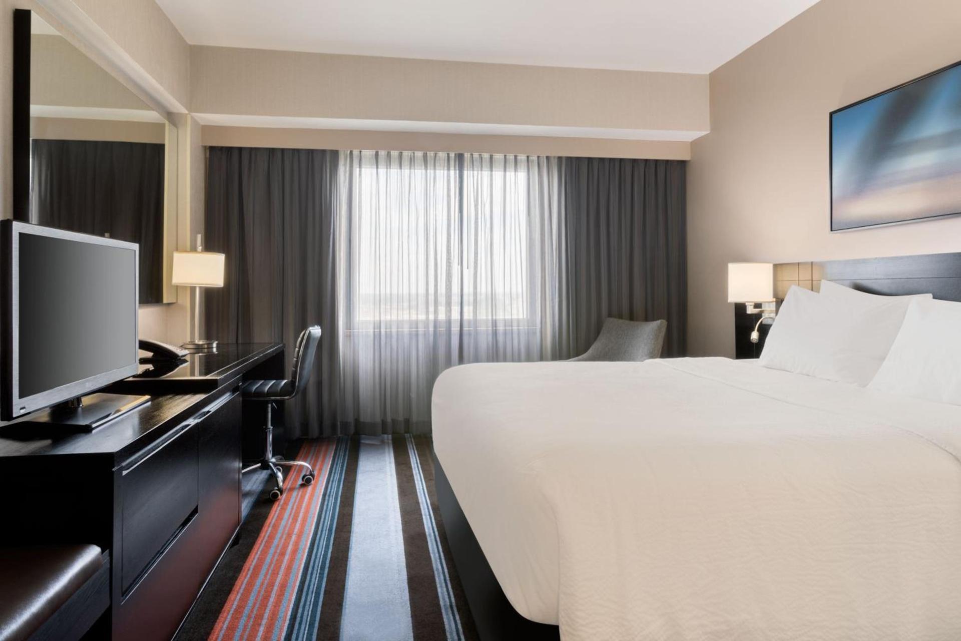 Courtyard by Marriott New York JFK Airport photo 4