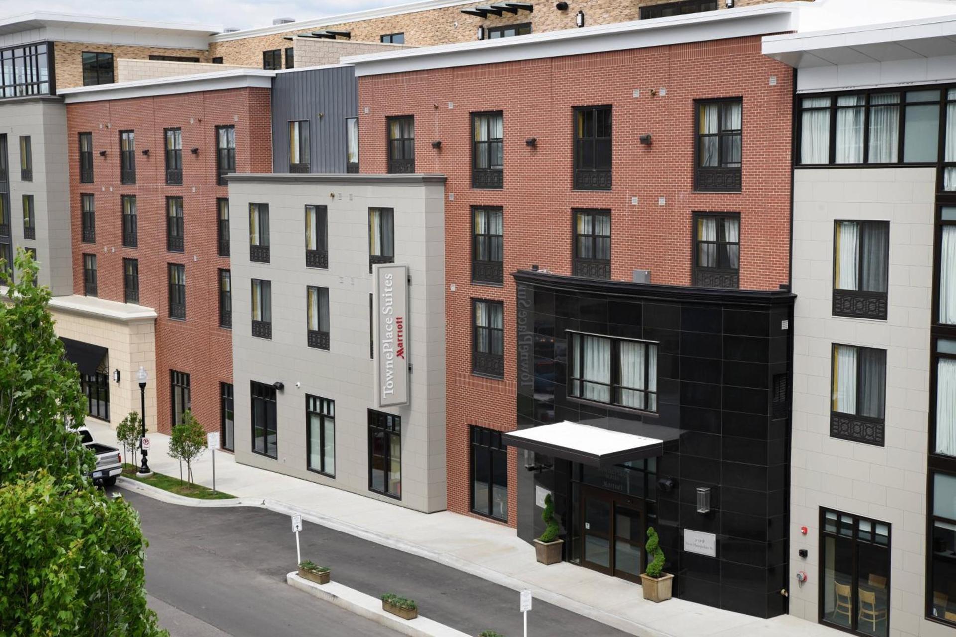 TownePlace Suites by Marriott Lawrence Downtown photo 1