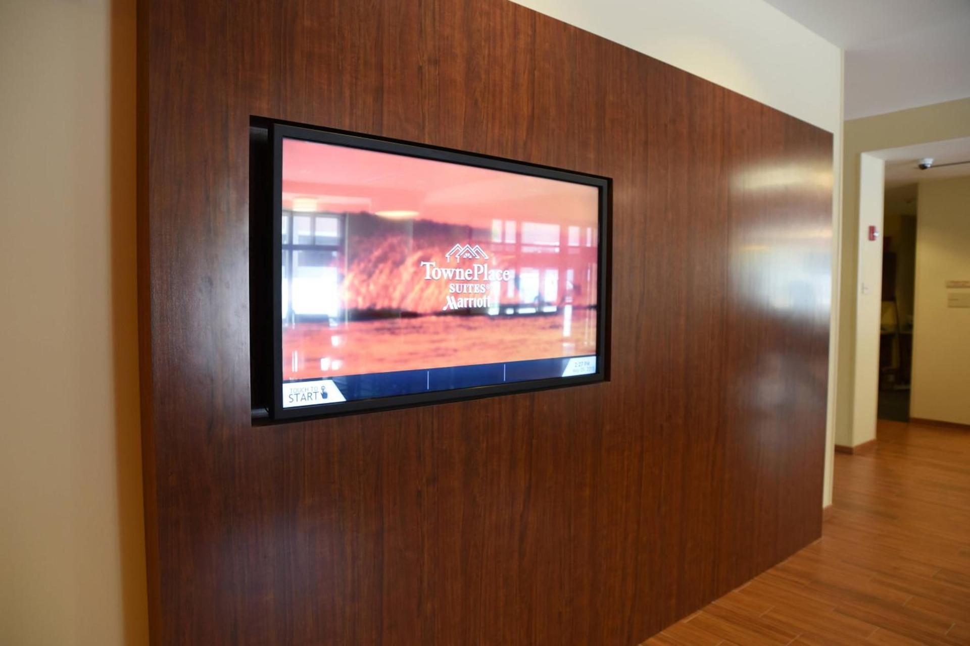 TownePlace Suites by Marriott Lawrence Downtown photo 13