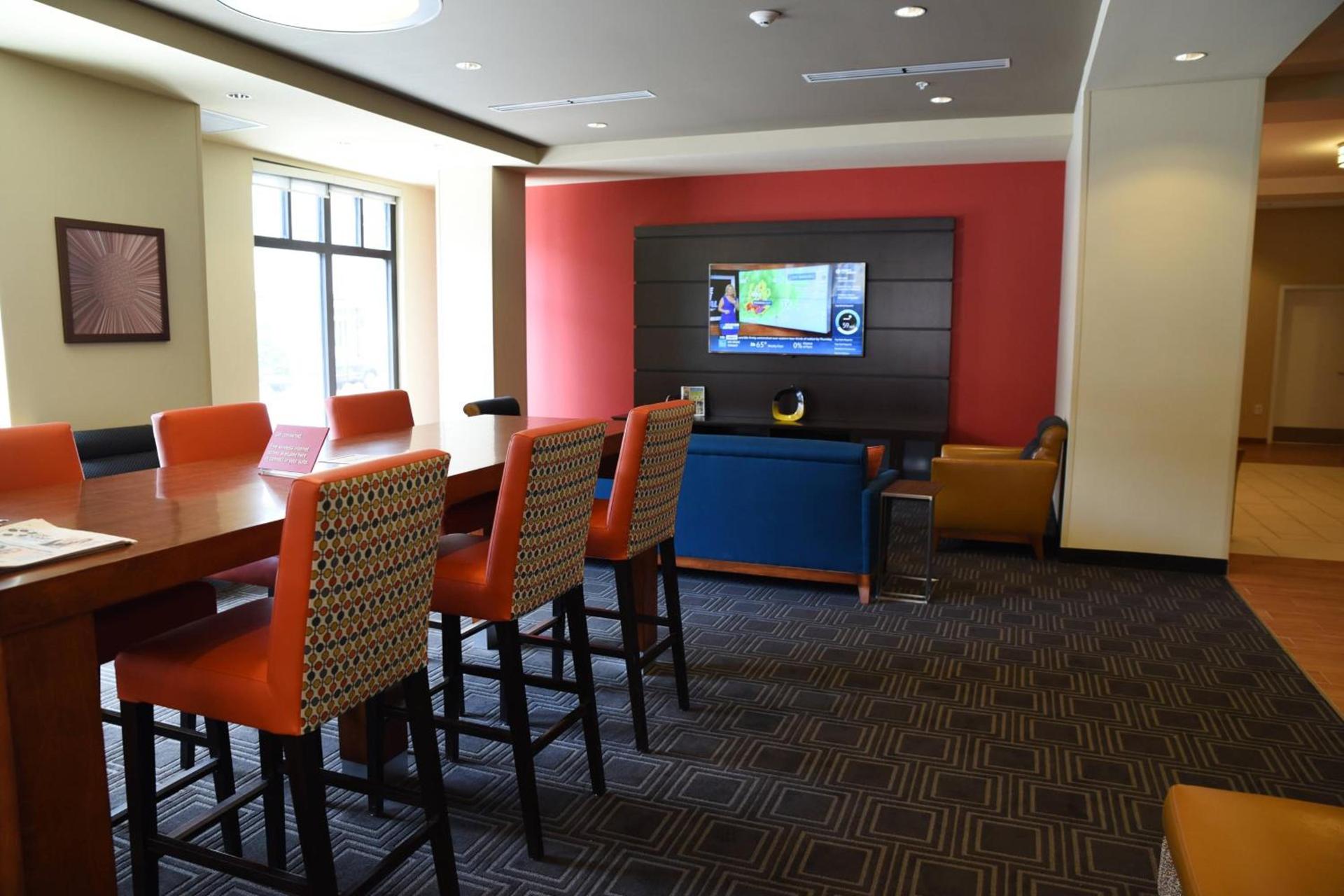 TownePlace Suites by Marriott Lawrence Downtown photo 14