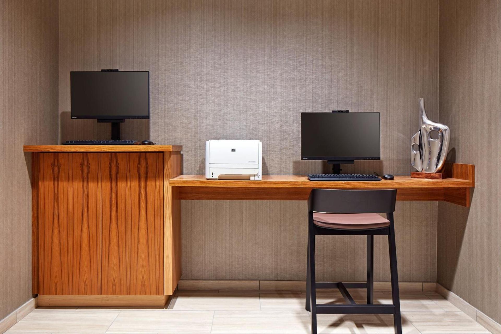 SpringHill Suites by Marriott Los Angeles Downey photo 21