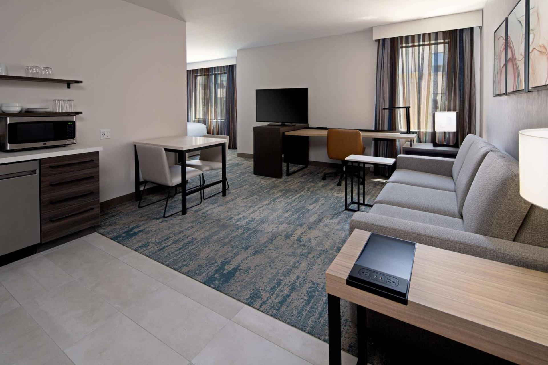 Residence Inn by Marriott Valencia photo 12