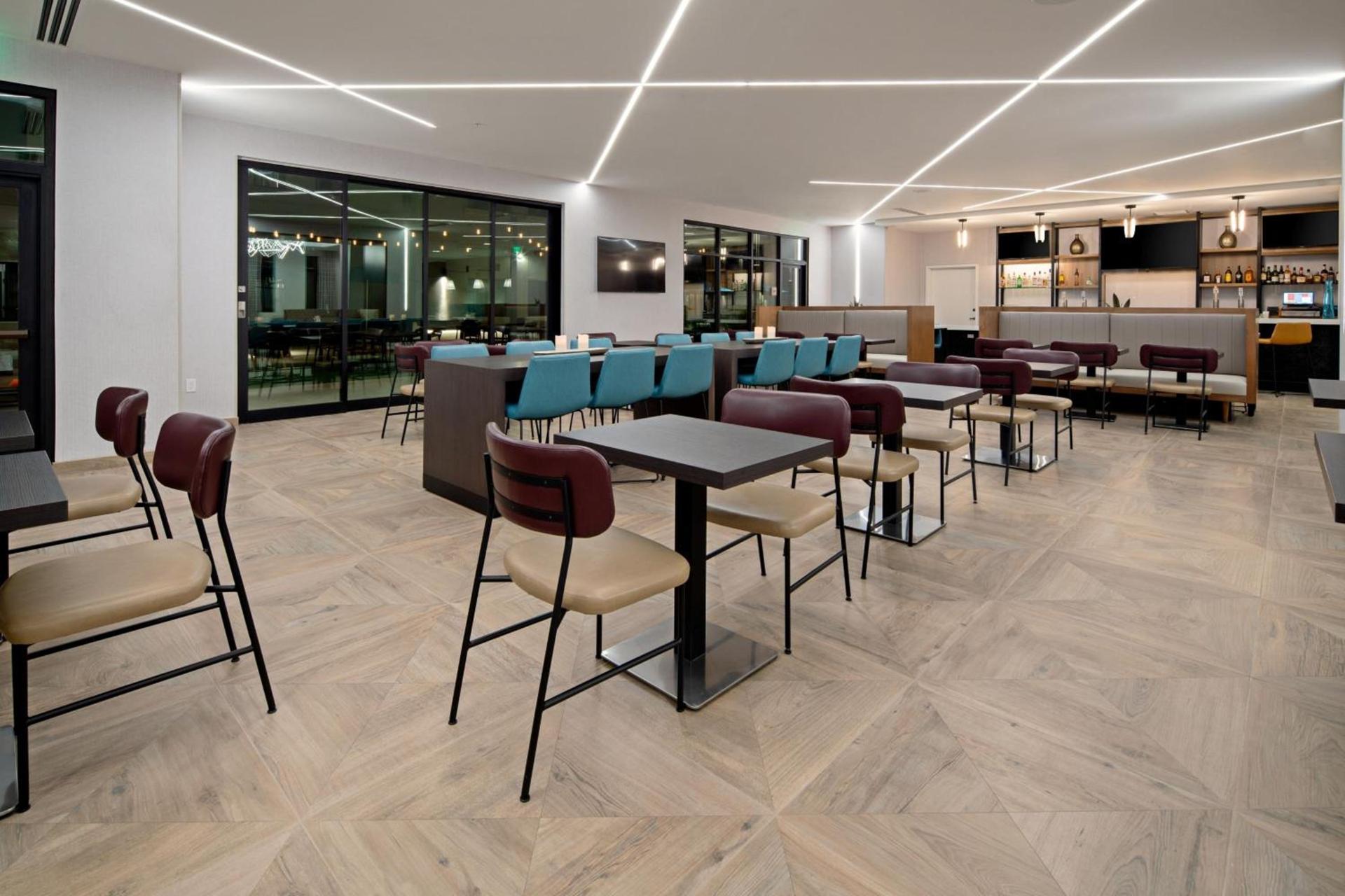 Residence Inn by Marriott Valencia photo 28