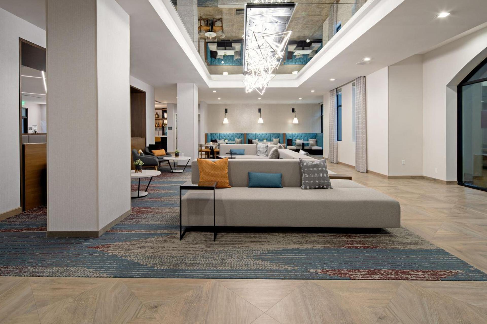 Residence Inn by Marriott Valencia photo 5