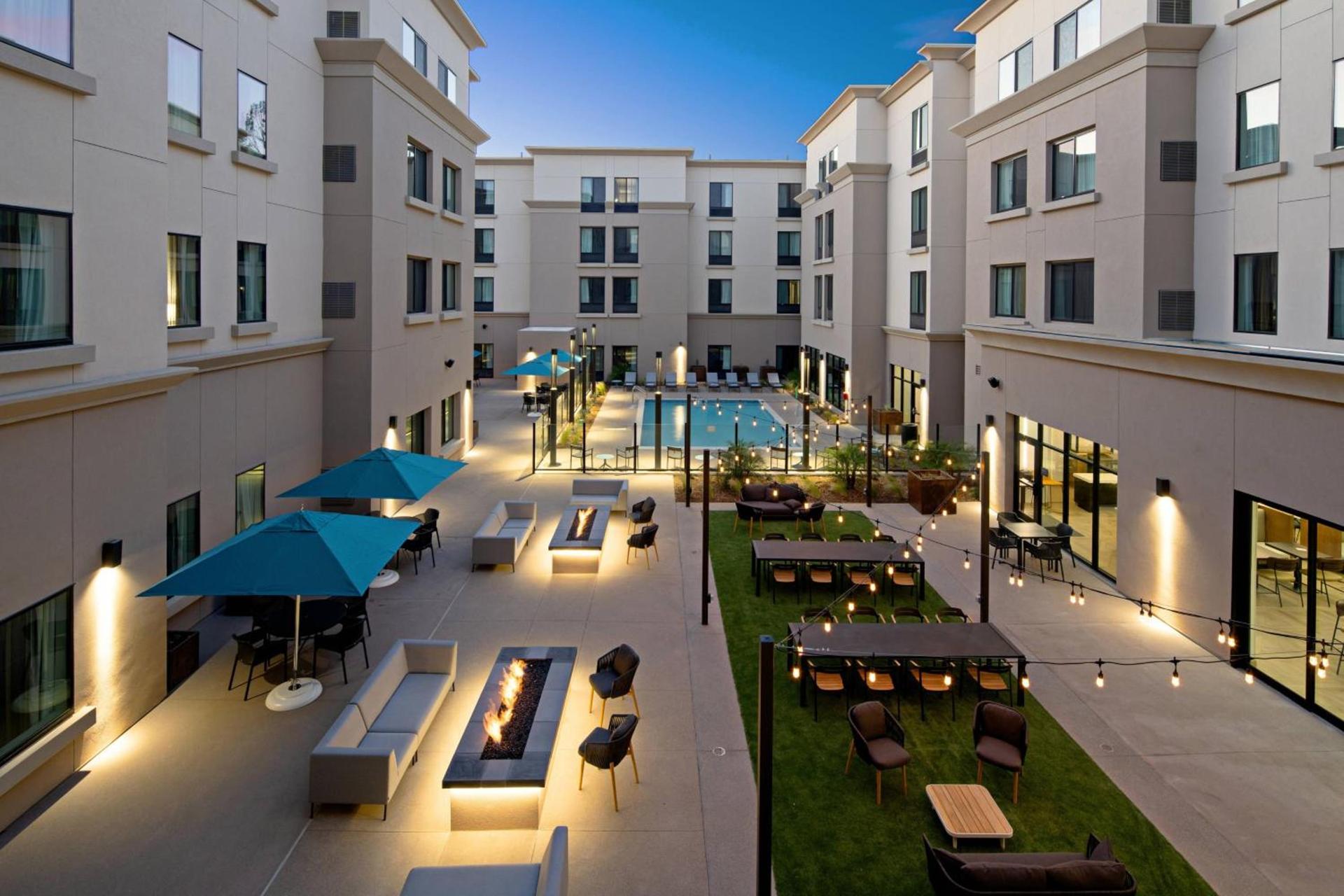 Residence Inn by Marriott Valencia photo 23