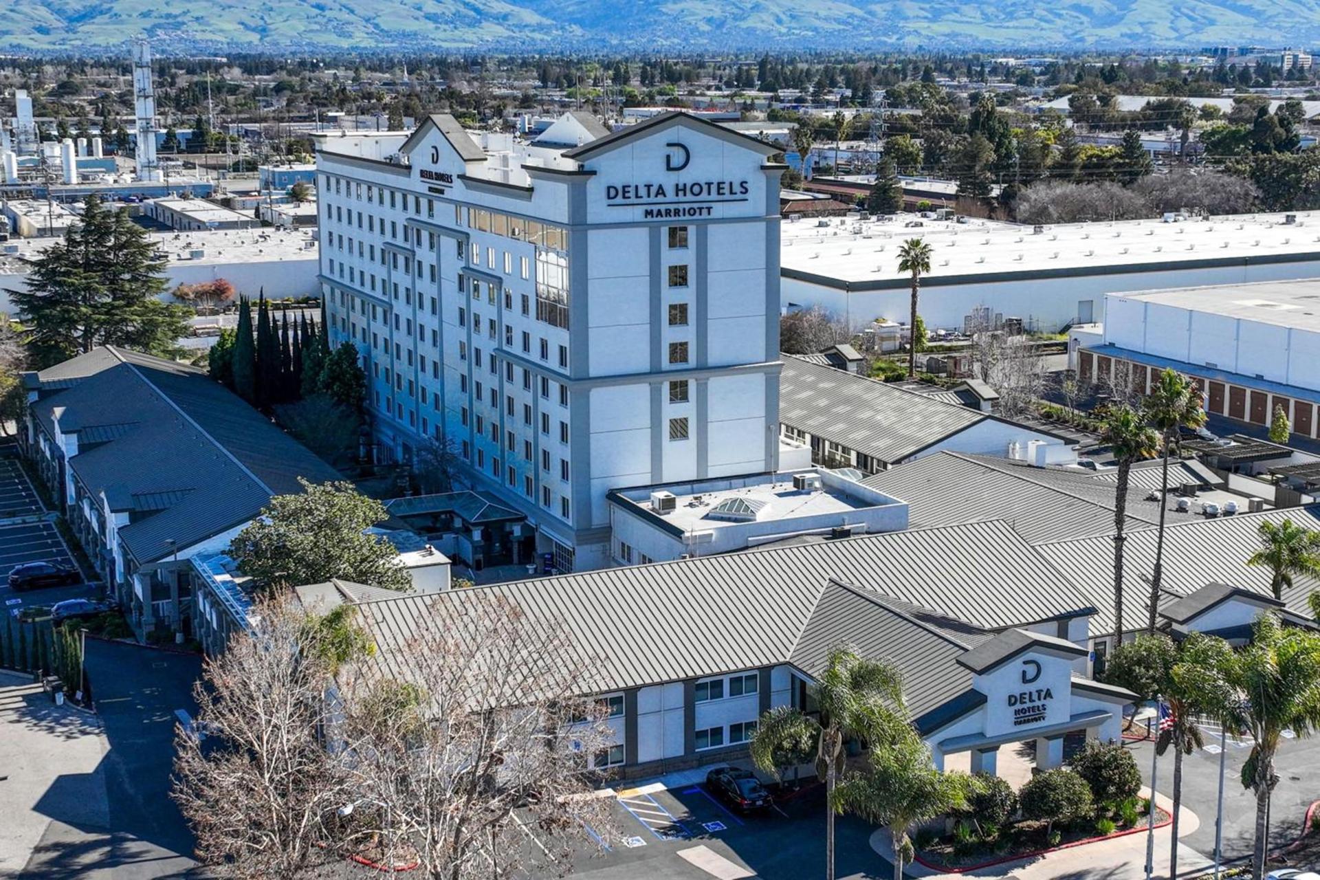 Delta Hotels by Marriott Santa Clara Silicon Valley photo 1