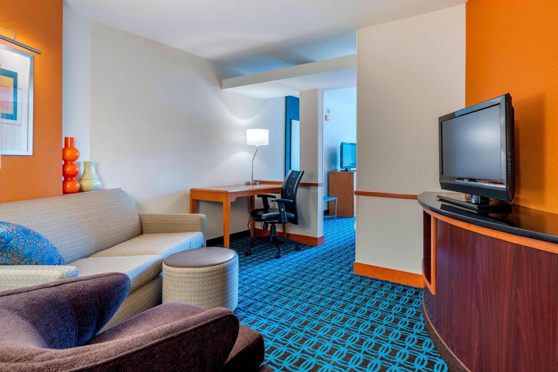 Fairfield Inn & Suites Hooksett photo 21