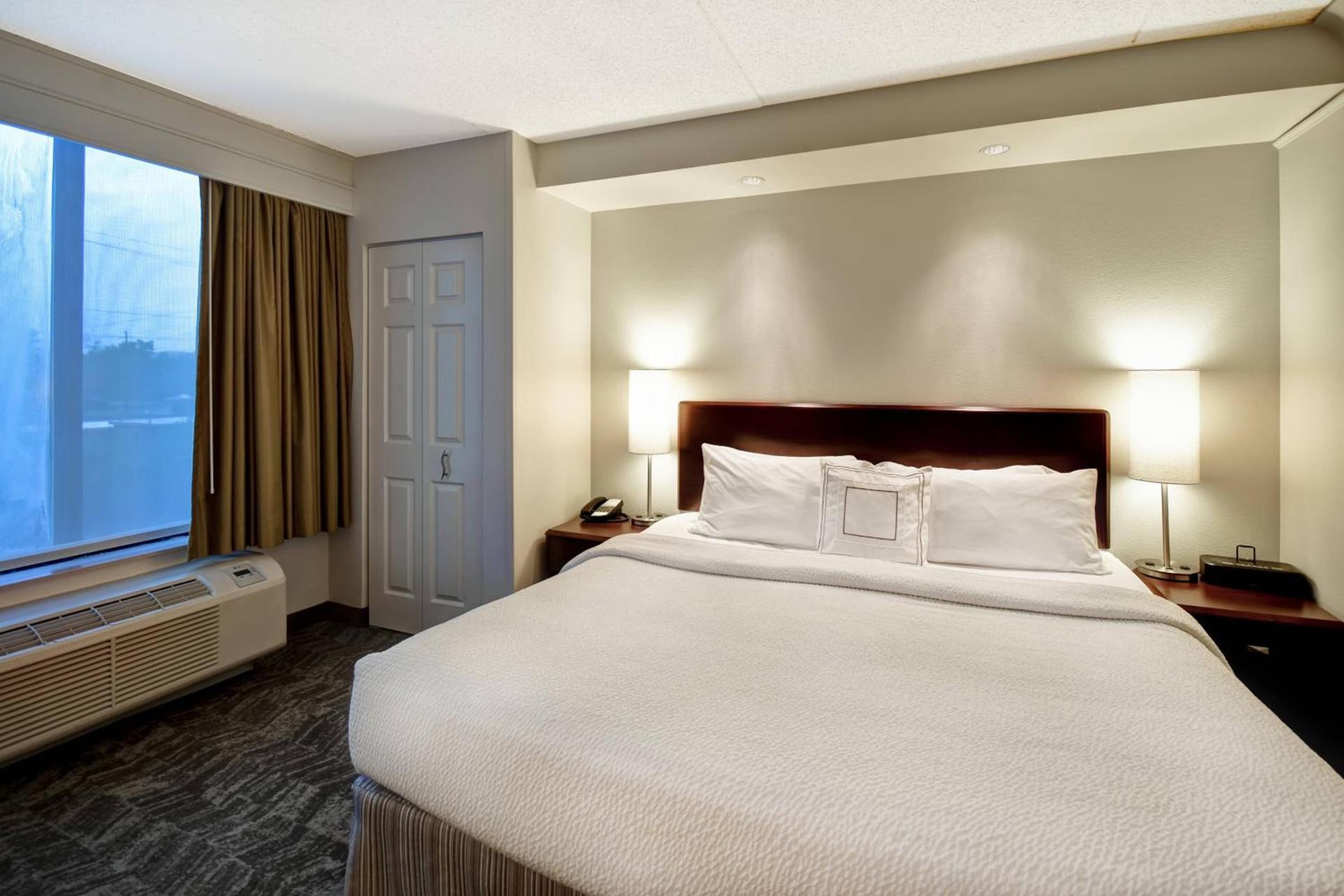 SpringHill Suites Louisville Airport photo 11