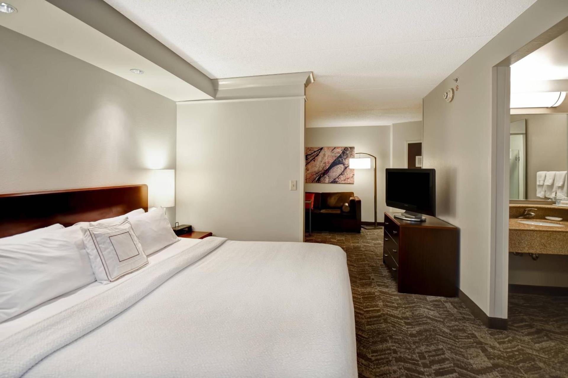 SpringHill Suites Louisville Airport photo 6