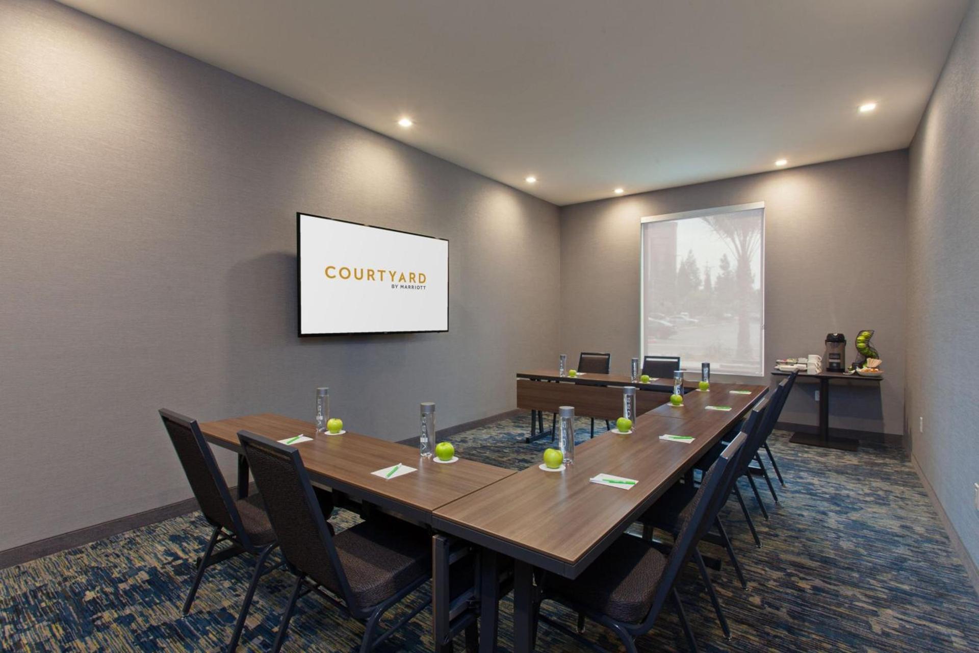 Courtyard by Marriott San Diego El Cajon photo 29