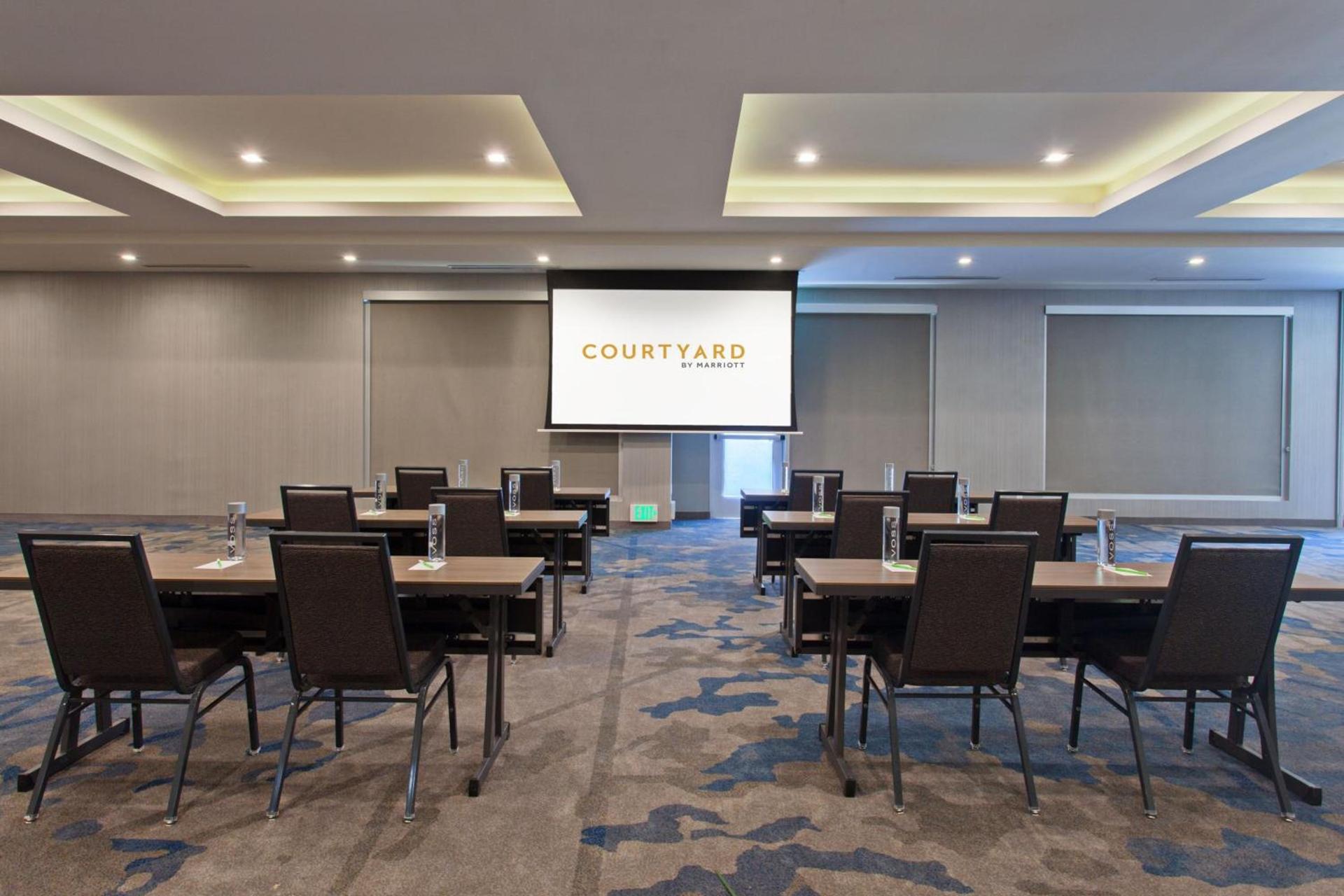 Courtyard by Marriott San Diego El Cajon photo 31