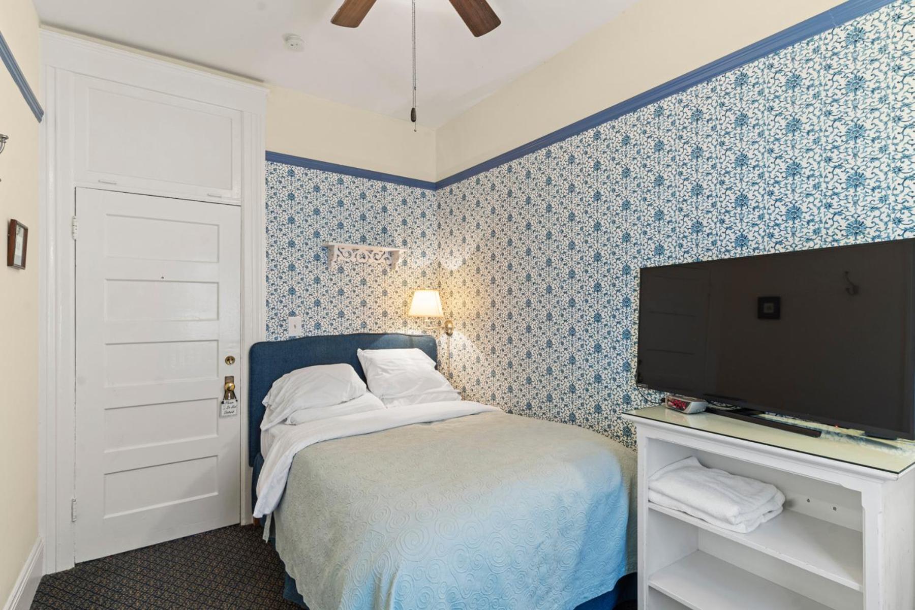 Golden Gate Hotel photo 20