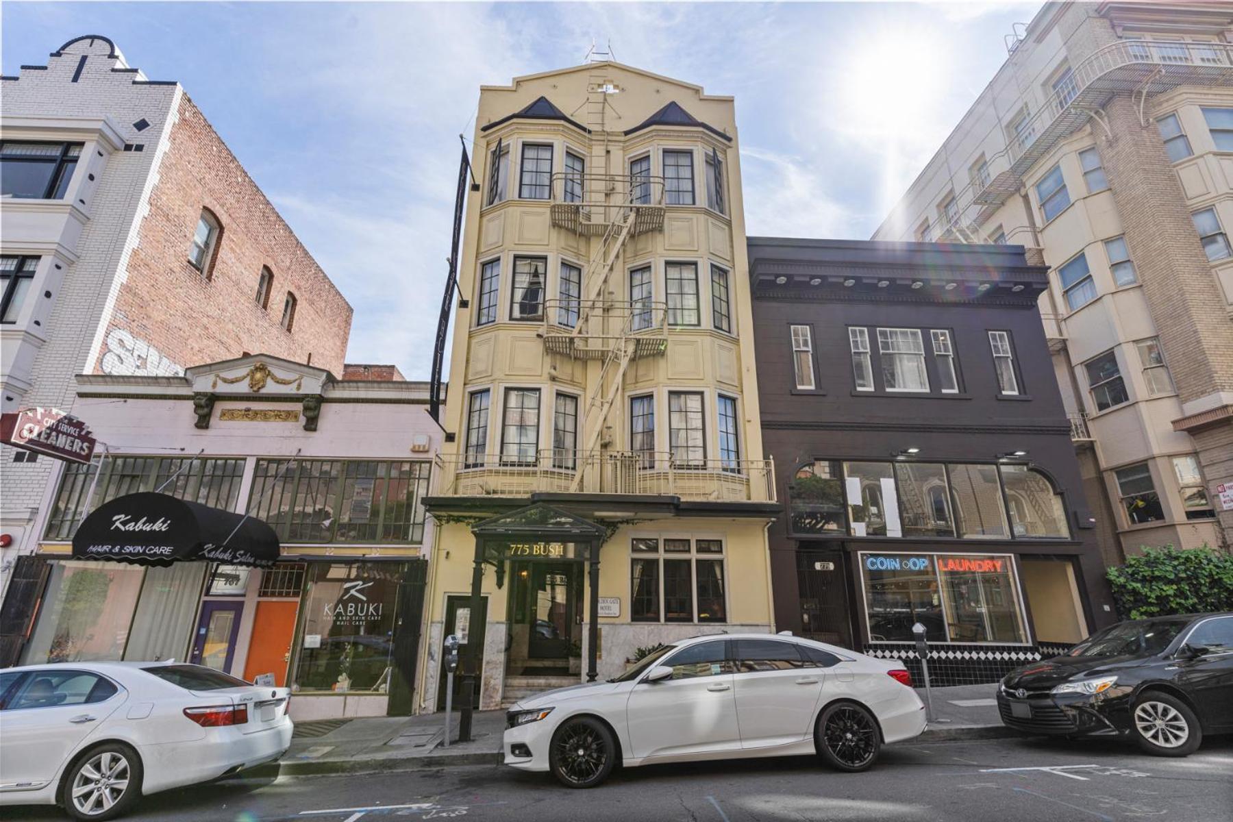 Golden Gate Hotel photo 32