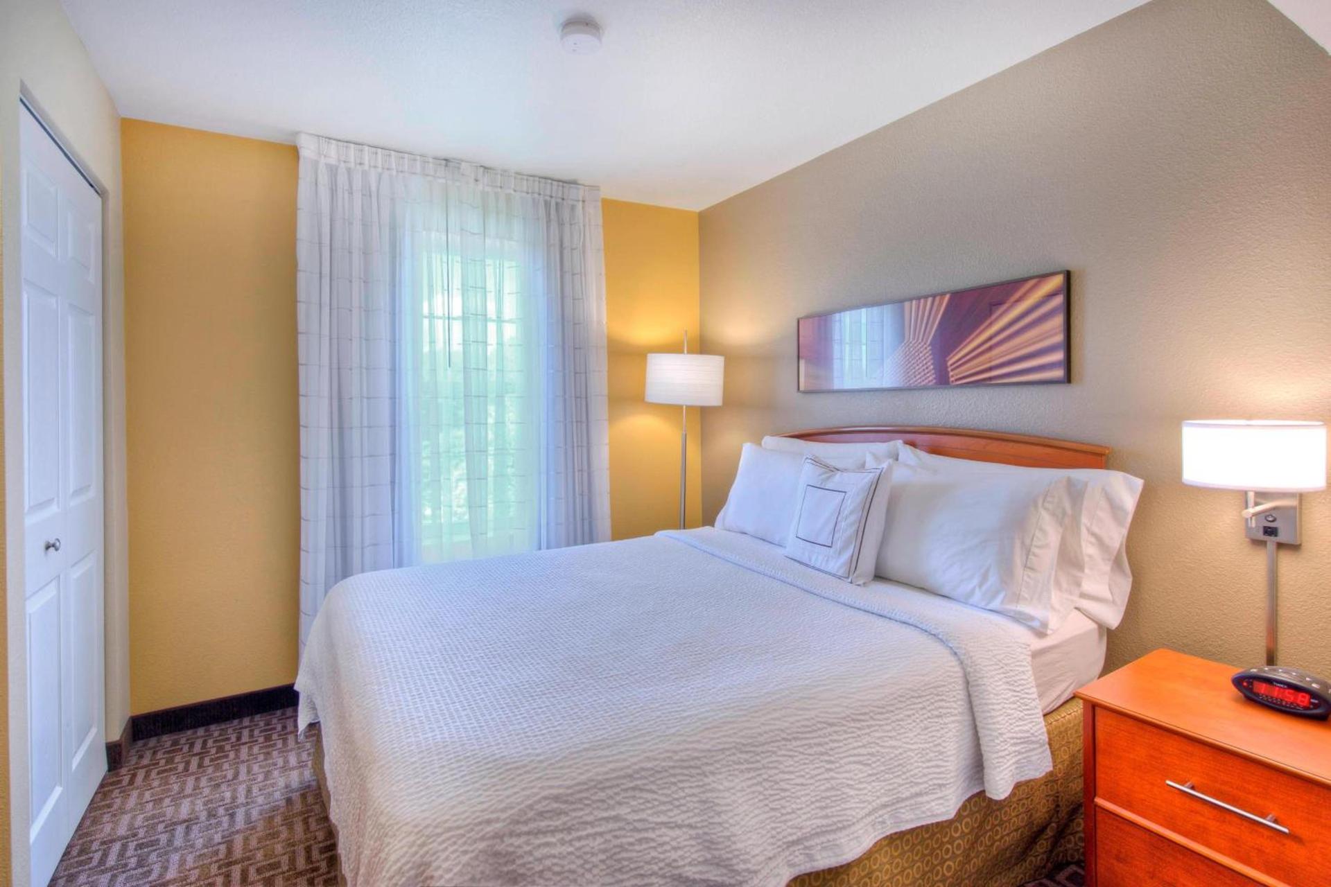 TownePlace Suites Raleigh Cary/Weston Parkway photo 29