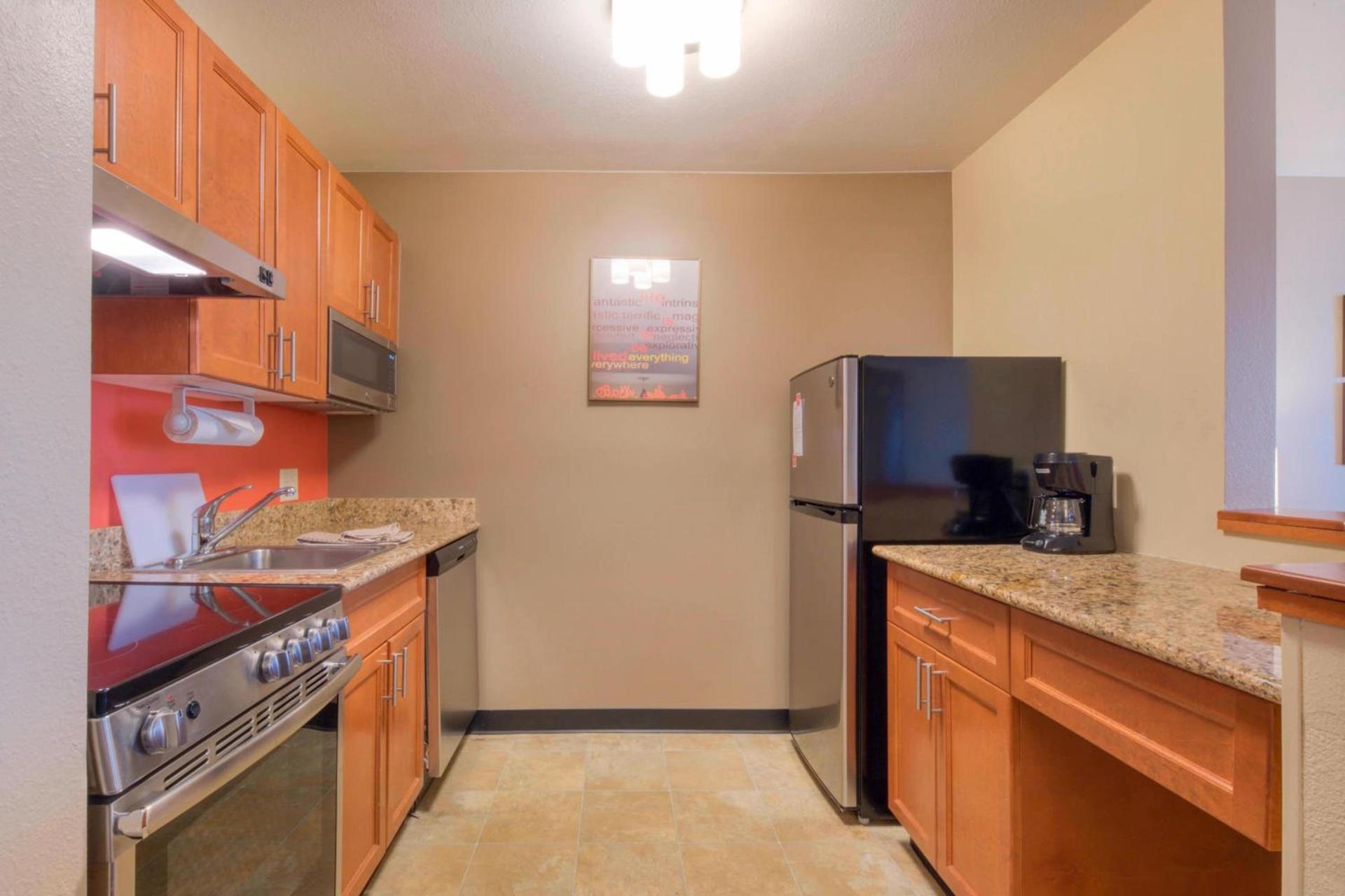 TownePlace Suites Raleigh Cary/Weston Parkway photo 25